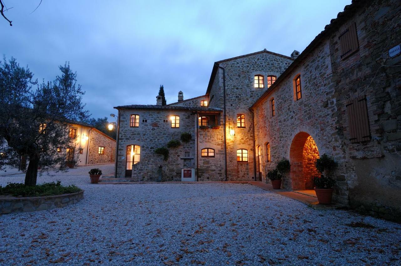 Relais Borgo Torale Hotel Passignano sul Trasimeno Luaran gambar