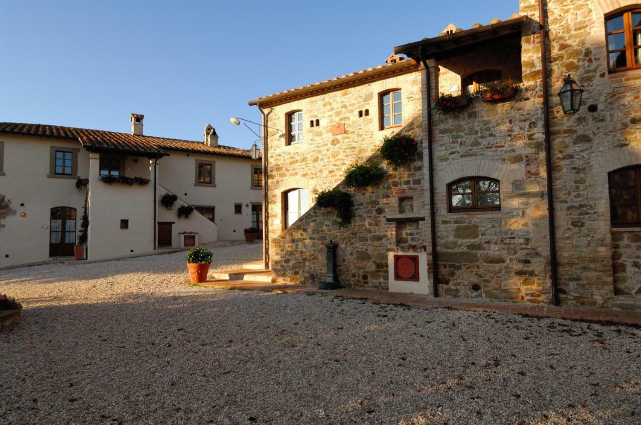 Relais Borgo Torale Hotel Passignano sul Trasimeno Luaran gambar