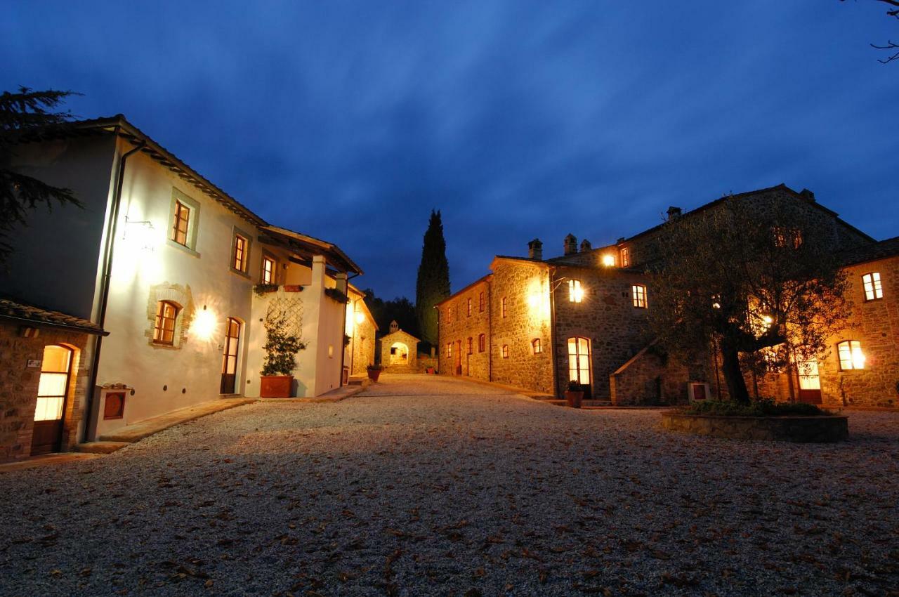 Relais Borgo Torale Hotel Passignano sul Trasimeno Luaran gambar