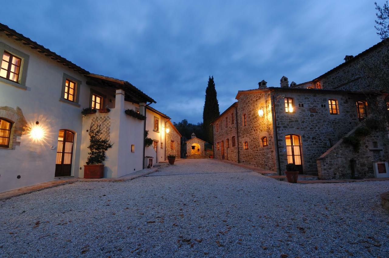 Relais Borgo Torale Hotel Passignano sul Trasimeno Luaran gambar