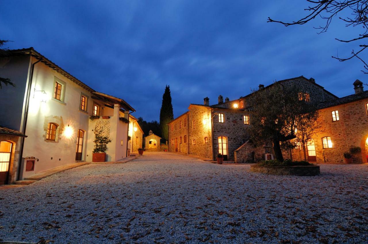 Relais Borgo Torale Hotel Passignano sul Trasimeno Luaran gambar