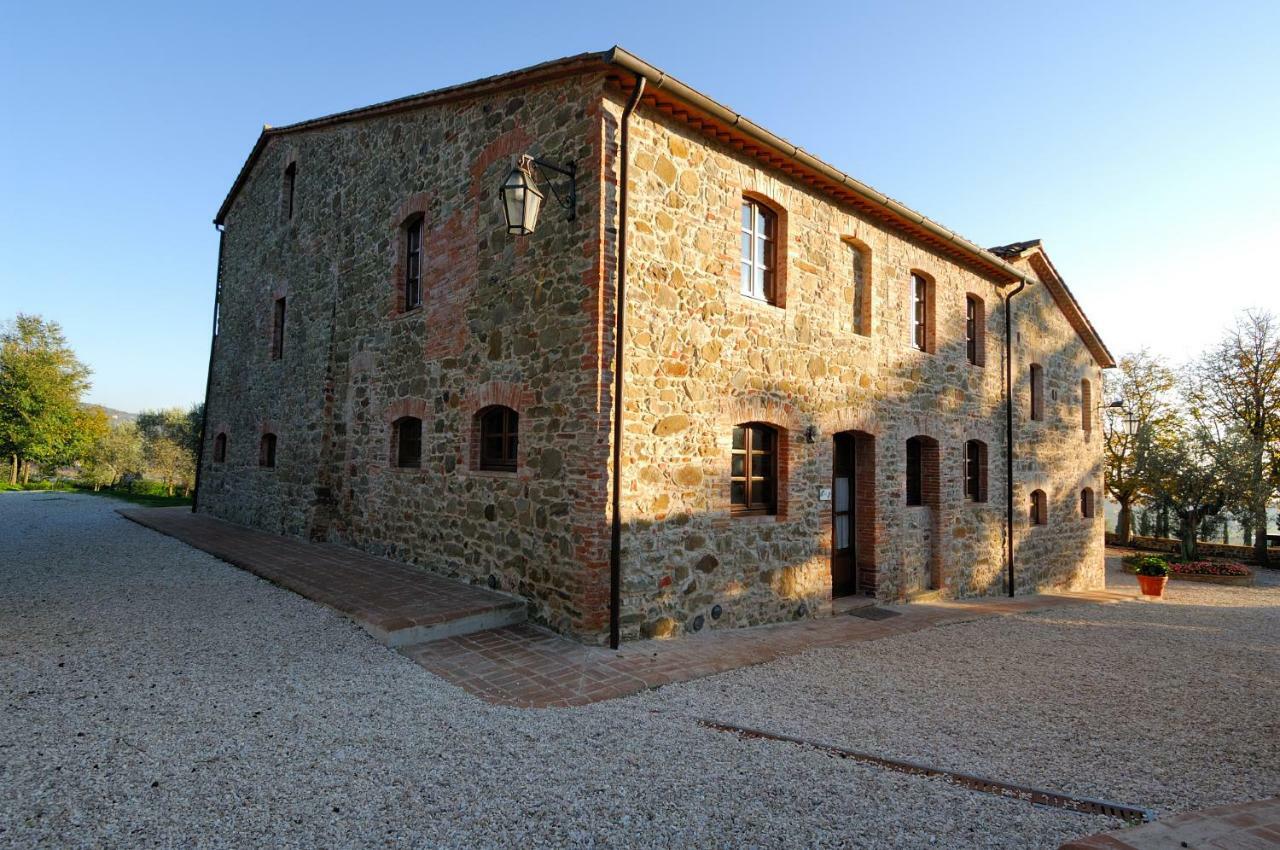 Relais Borgo Torale Hotel Passignano sul Trasimeno Luaran gambar