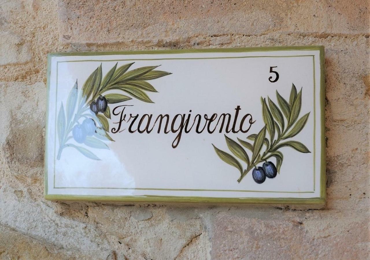Relais Borgo Torale Hotel Passignano sul Trasimeno Bilik gambar